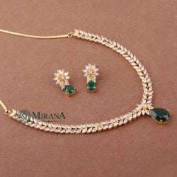 MJNK21N343-2-Diana-Green-Colored-V-Line-Necklace-Set-Gold-Look-4.jpg