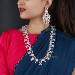 Sparkle and Drape - The Ultimate Saree Jewellery Guide